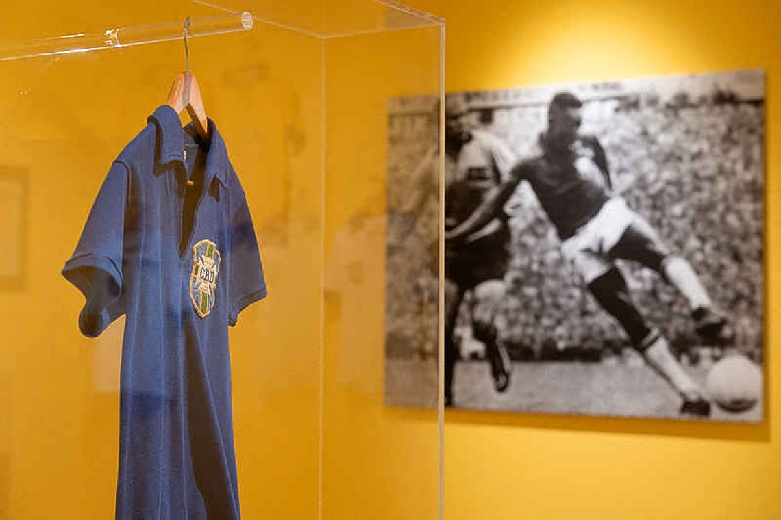 Pele's 1958 World Cup final  shirt sells for $4.9 million